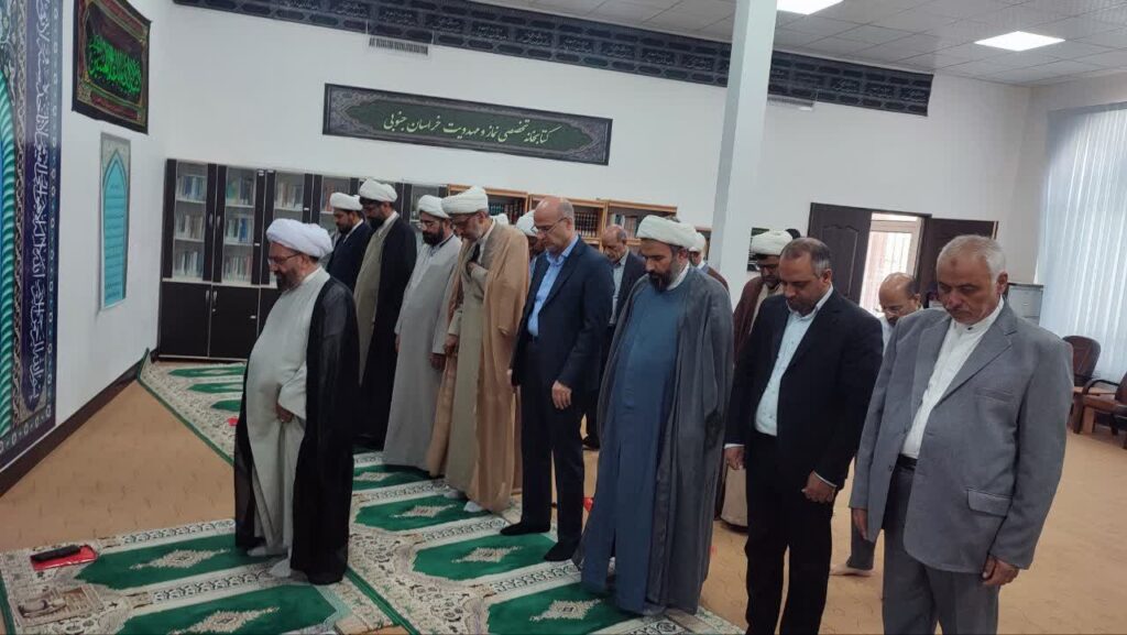 اذان از کلیه دستگاه های اجرایی استان پخش شود