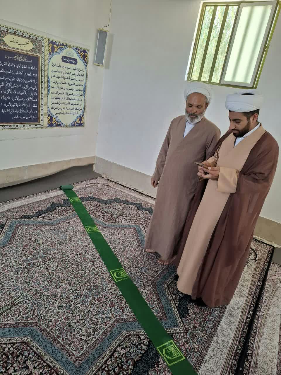 بازدید دبیر ستاد اقامه نماز شهرستان بم از مسجد بین راهی میدان مهدویت شهرستان