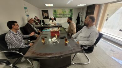 جلسه حجت الاسلام آقاجانی با دبیر اقامه نماز شهرداری مرکز