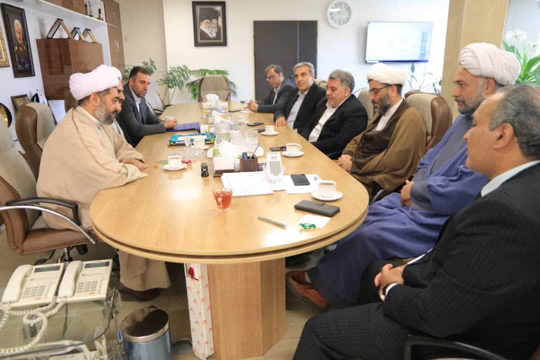 شورای اقامه نماز و امضای تفاهمنامه شرکت آب و فاضلاب استان