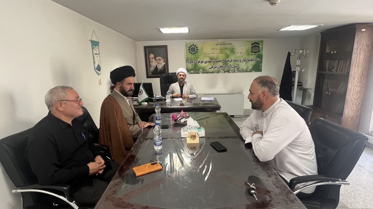 جلسه مدیر ستاد اقامه نماز با امام جمعه شهرستان هریس