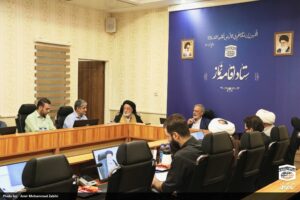 تجلیل ستاد اقامه نماز از تهیه‌کننده برنامه تلویزیونی «سمت خدا»