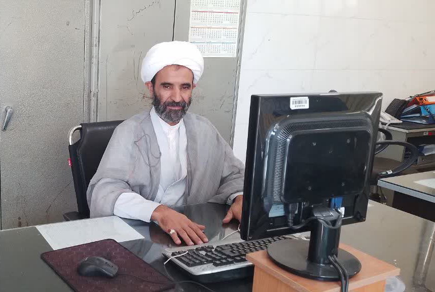 تهیه و نصب مجموعه ای از پوسترهای فرهنگی با موضوع نماز شهرستان اصفهان