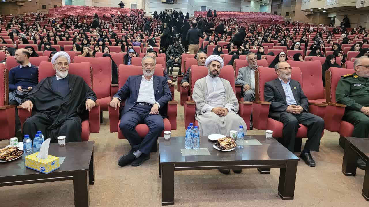 همایش زینبیون استان