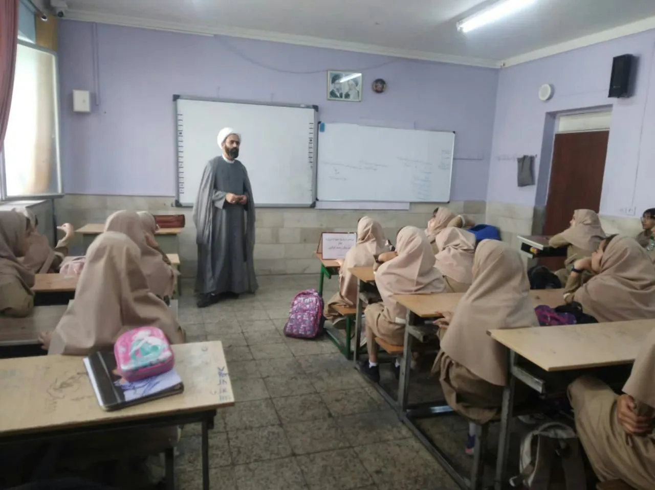 نشستهای نمازشناسی ویژه دانش آموزان و خانوادهها در استان قزوین برگزار شد