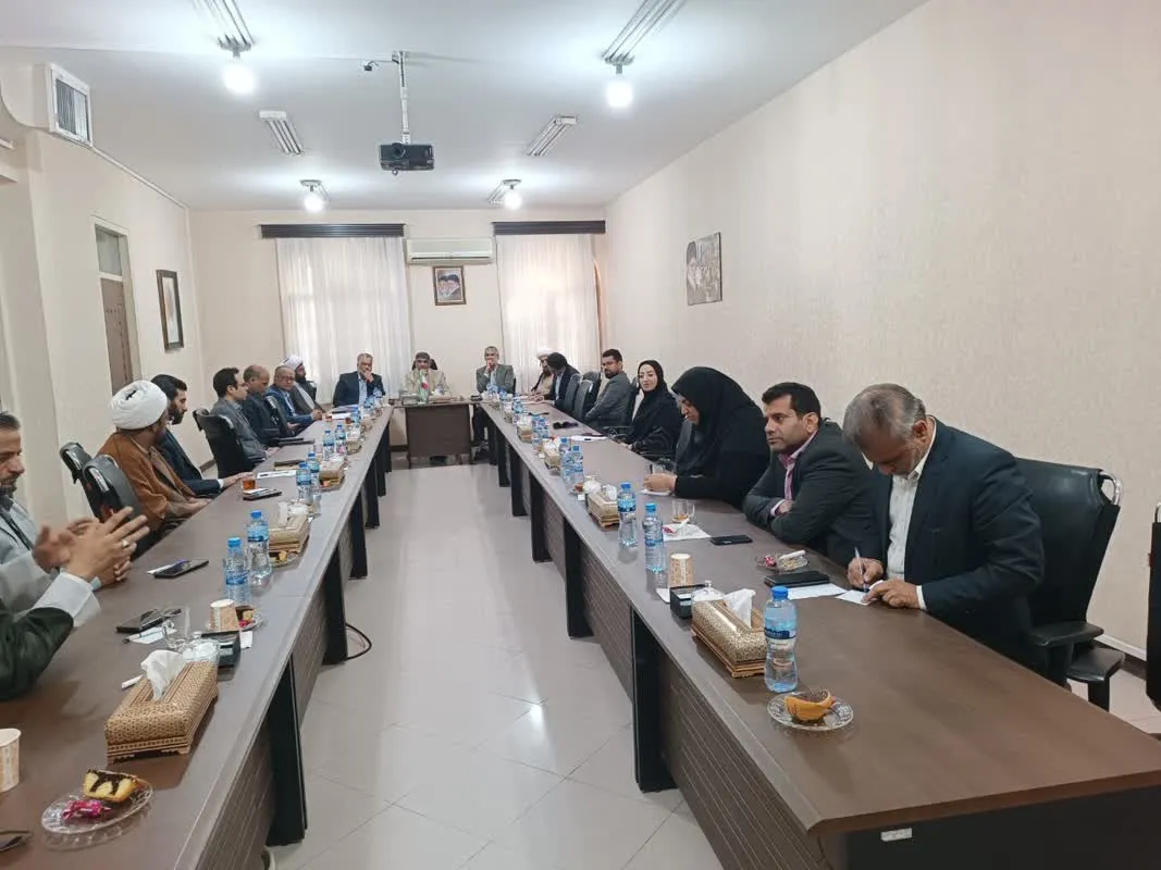 دومین جلسه شورای اقامه نماز استان در سالن جلسات استانداری برگزار شد