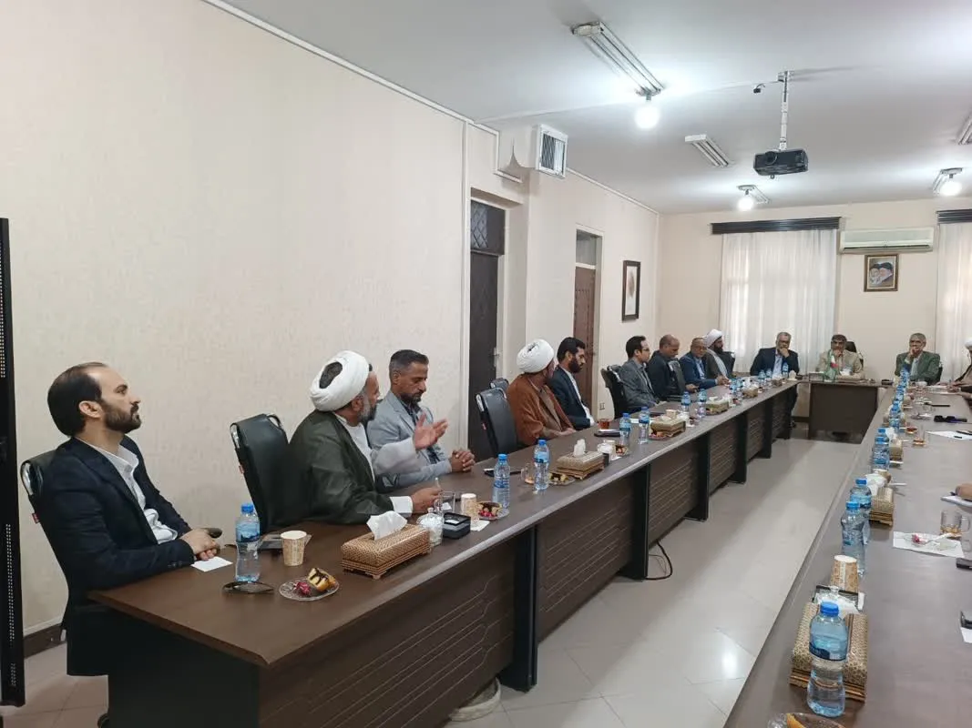 دومین جلسه شورای اقامه نماز استان در سالن جلسات استانداری برگزار شد