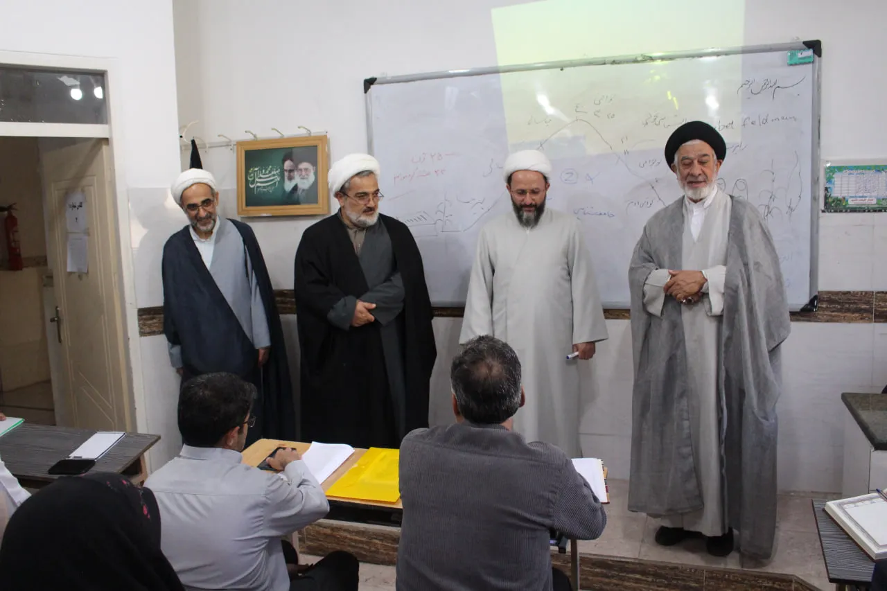 دوره توانمندسازی و مهارتافزایی ویژه مدرسان و مبلغان بومی معارف نماز استان قزوین برگزار شد