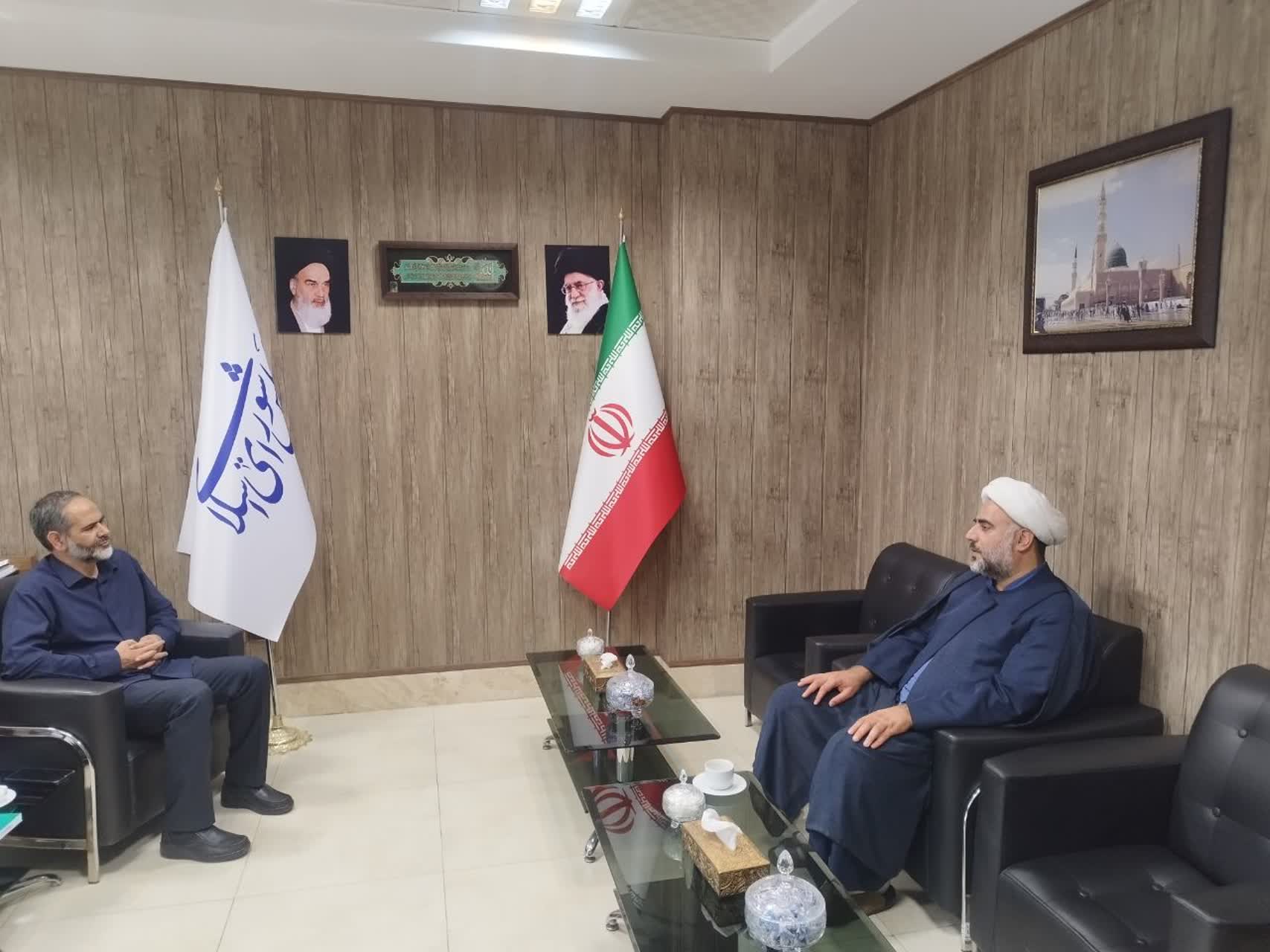 دیدار مدیر ستاد اقامه نماز استان البرز با نماینده مردم استان در مجلس شورای اسلامی