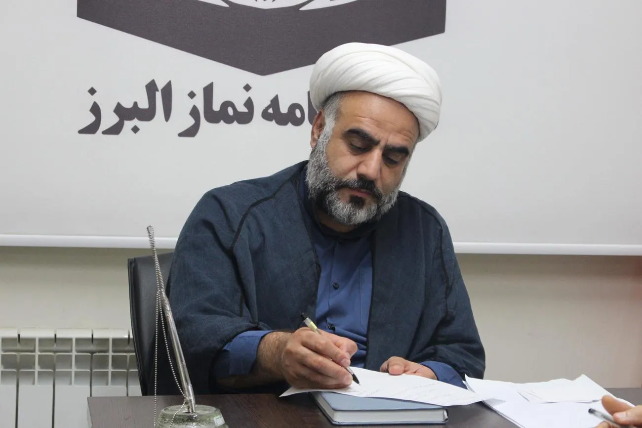 اعلام فراخوان مسابقه کتابخوانی «چلچراغ نماز و خانواده» در البرز