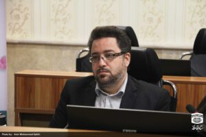 تجلیل ستاد اقامه نماز از تهیه‌کننده برنامه تلویزیونی «سمت خدا»