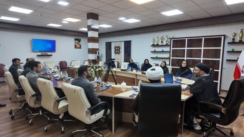 دوره آموزشی زندگی با آیه های قرآن در اداره کل غله و خدمات بازرگانی استان برگزار شد