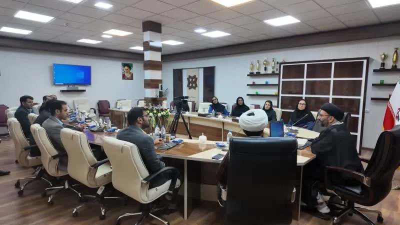 دوره آموزشی زندگی با آیه های قرآن در اداره کل غله و خدمات بازرگانی استان برگزار شد