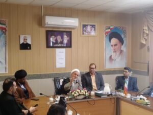 مدیر ستاد اقامه نماز استان در جمع مدیران آموزش و پرورش داورزن شرکت کرد