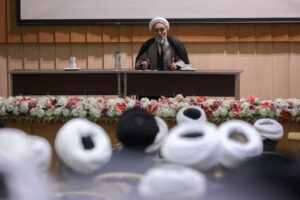 گردهمایی ائمه جماعات شهرداری مشهد با حضور مدیر ستاد اقامه نماز استان برگزار شد