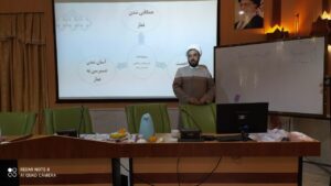کارگاه آموزشی اولیا و مربیان در حوزه خانواده و نماز در مشهد برگزار شد