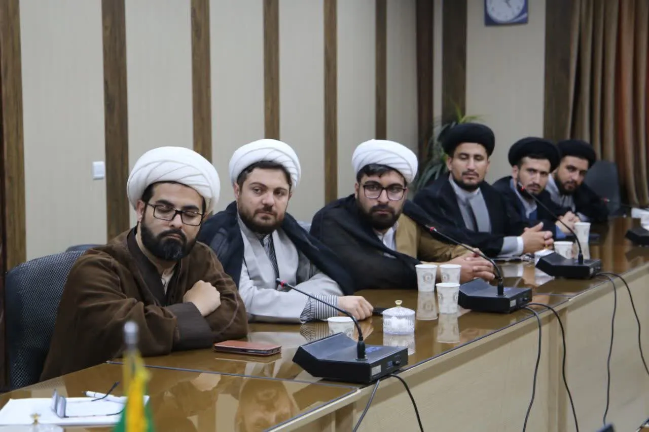 کارگاه تخصصی ترویج فرهنگ اقامه نماز در دانشگاه علوم پزشکی ارومیه برگزار شد