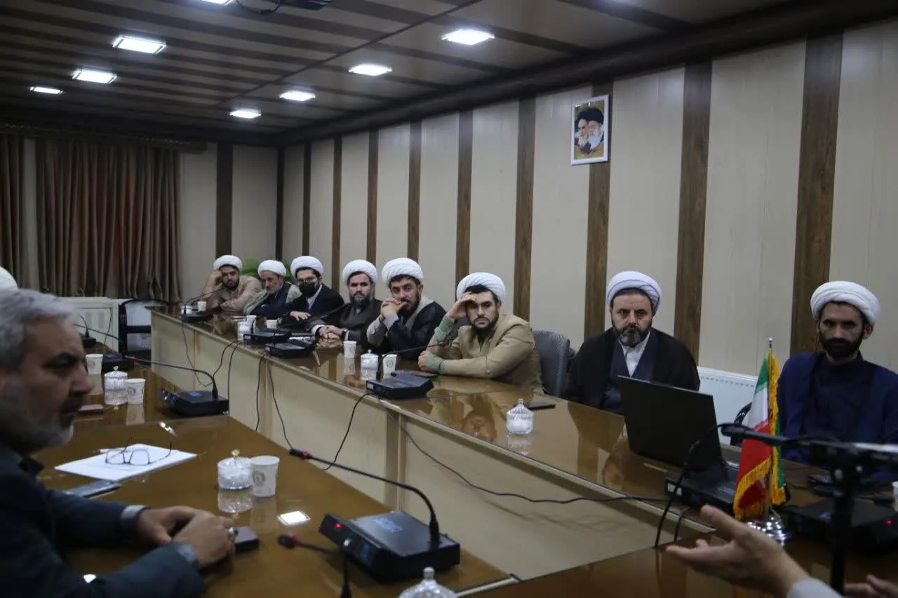 کارگاه تخصصی ترویج فرهنگ اقامه نماز در دانشگاه علوم پزشکی ارومیه برگزار شد