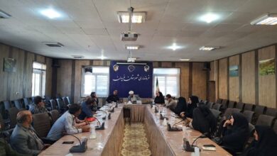 نشست دبیر ستاد اقامه نماز با دهیاران شهرستان فریدن اصفهان