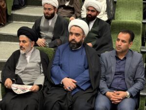 تأکید نماینده ولی‌فقیه در آذربایجان غربی بر اقامه نماز اول وقت در ادارات