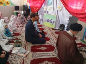 نخستین کاروان نماز جماعت در مدرسه ابتدایی صحیفه فریدن اصفهان