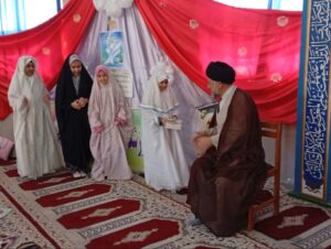 نخستین کاروان نماز جماعت در مدرسه ابتدایی صحیفه فریدن اصفهان