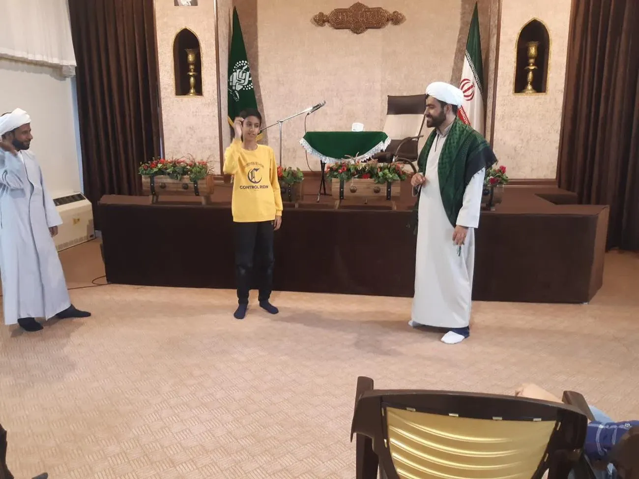 طرح «کودک فیلسوف در آستان نماز» در حرم مطهر حضرت معصومه(س) آغاز بهکار کرد