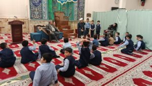 نشست دانشآموزی مدرسه سما با مدیر ستاد اقامه نماز استان البرز برگزار شد