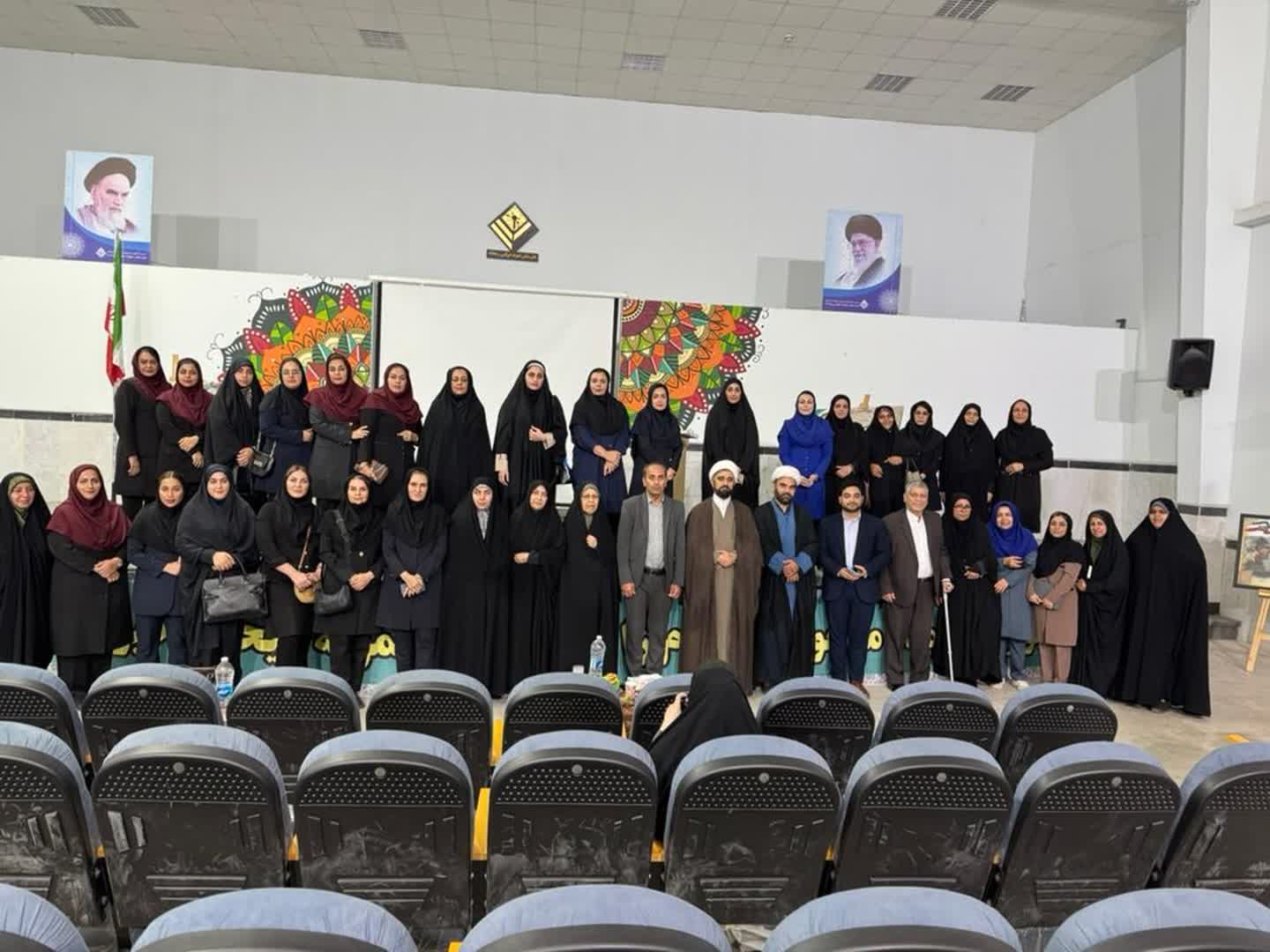 کارگاه آموزشی نماز و فن آوری های نوین