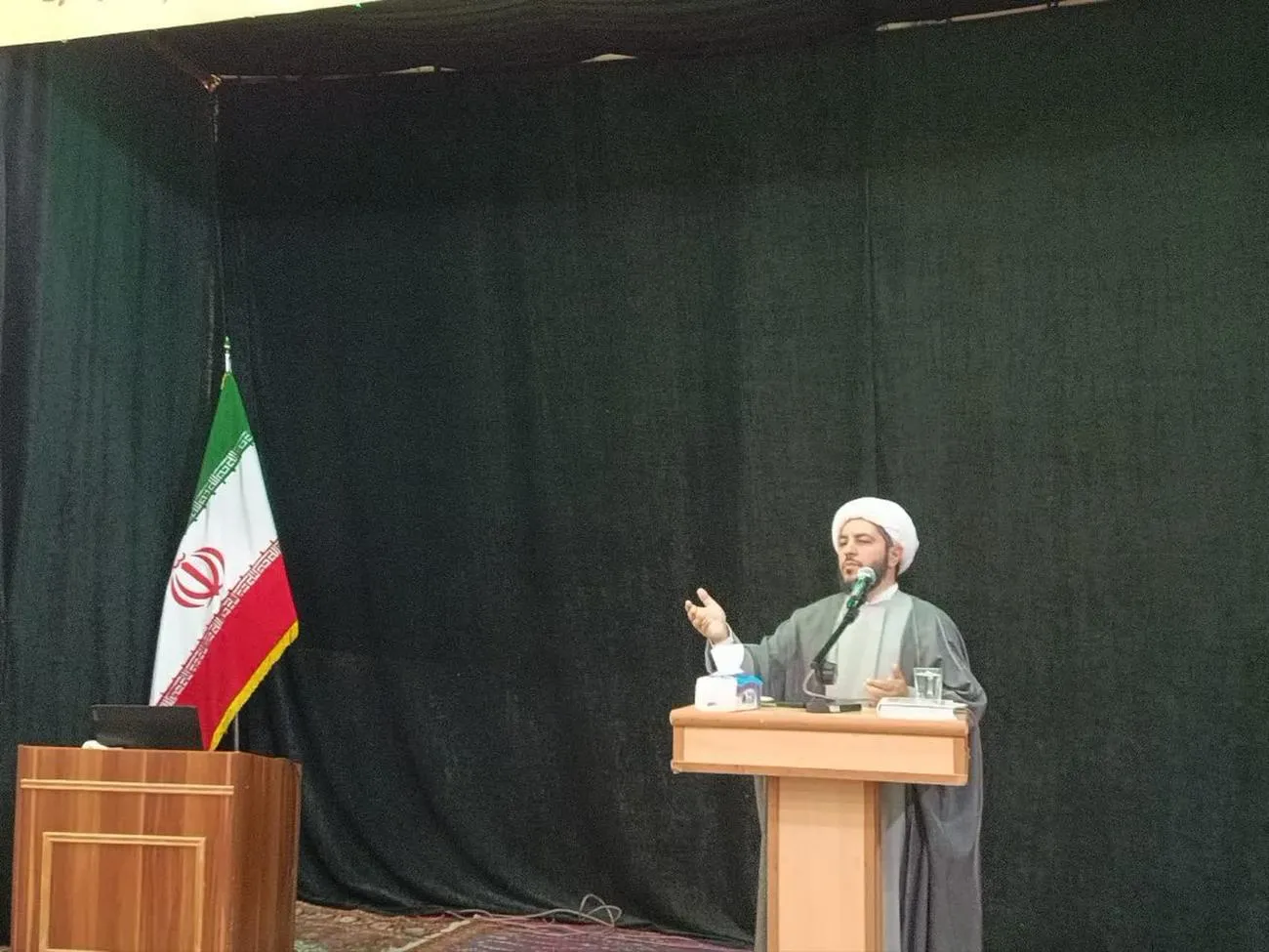 جلسه شورای اداری شهرستان سرخه با تاکید بر ترویج فرهنگ اقامه نماز برگزار شد