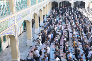 گزارش تصویری \ اقامه نماز طلب باران در شهرکرد