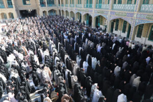 گزارش تصویری \ اقامه نماز طلب باران در شهرکرد