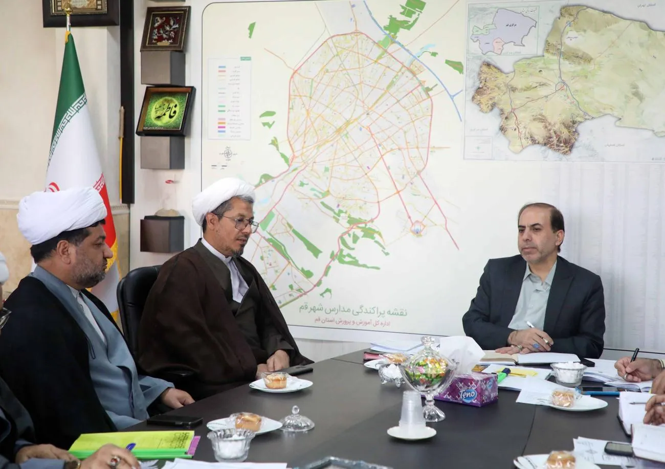 تاکید مدیرکل آموزش و پرورش قم بر نقش خانوادهها در ترویج نماز در مدارس
