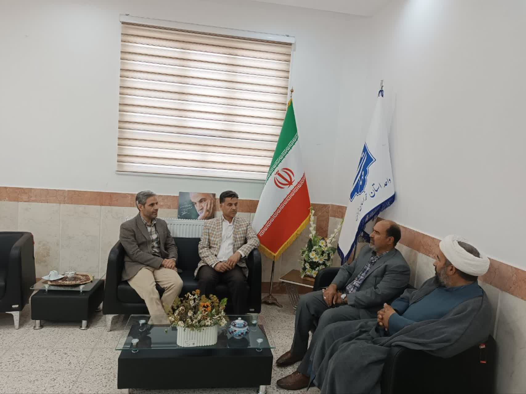 دیدار مدیر ستاد اقامه نماز استان با رئیس دانشگاه علمی مهارت خراسان جنوبی