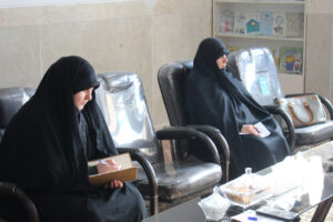 بازدید مشاور امور بانوان ستاد اقامه نماز از مرکز تخصصی نماز