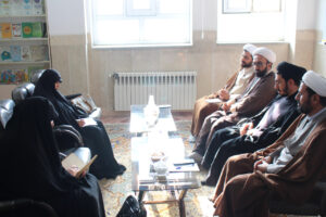 بازدید مشاور امور بانوان ستاد اقامه نماز از مرکز تخصصی نماز