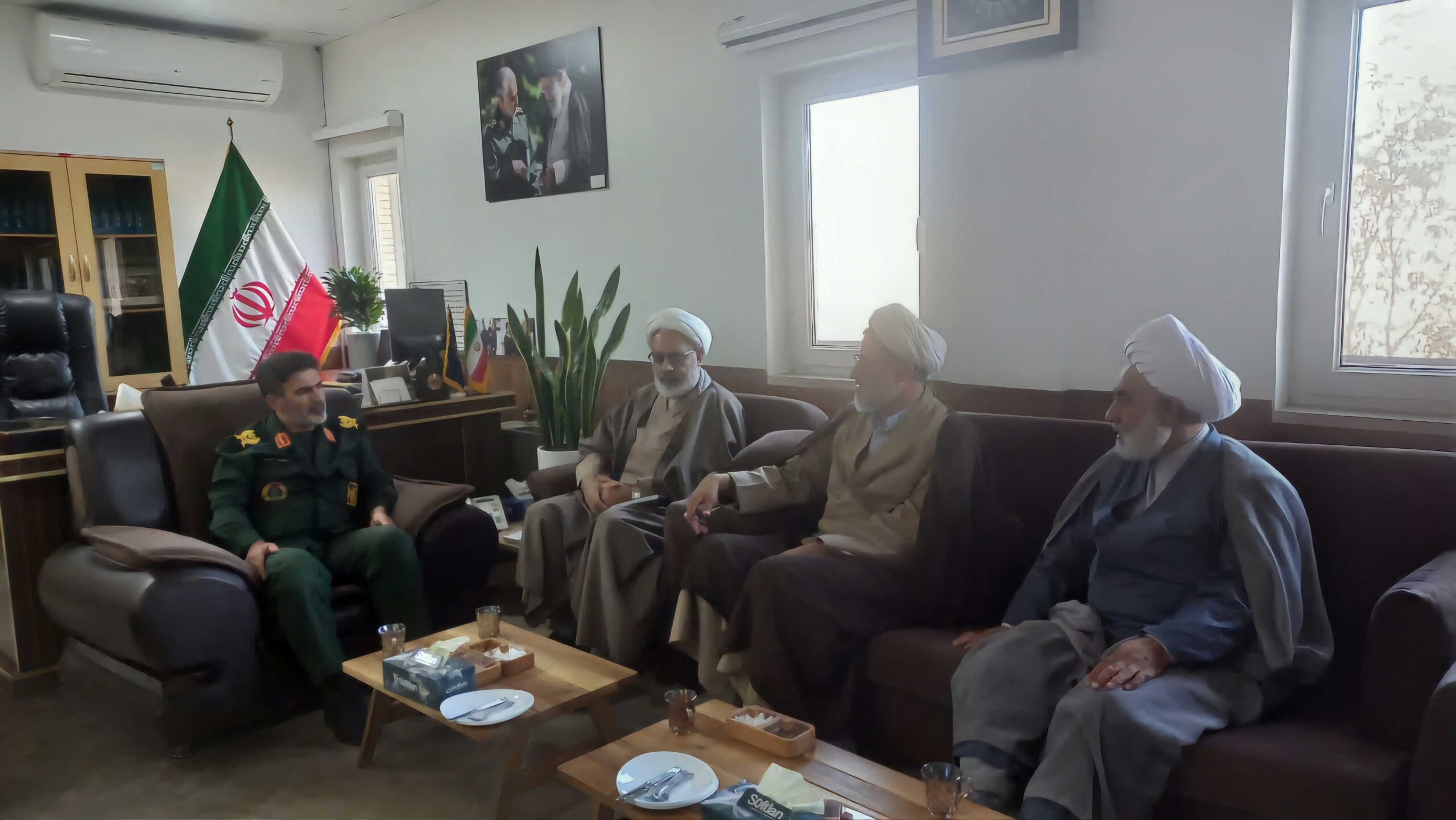 دیدار مدیر ستاد اقامه نماز با فرمانده سپاه خراسان شمالی