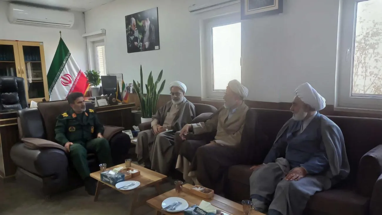 دیدار مدیر ستاد اقامه نماز با فرمانده سپاه خراسان شمالی