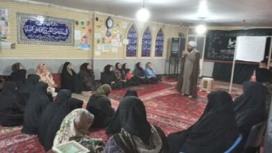 بر الگوبرداری از سیره فاطمی در سبک زندگی بانوان تاکید کرد