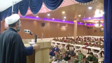 سخنرانی مدیر ستاد اقامه نماز در جمع پرسنل و خانواده‌های آمادگاه و پشتیبانی ارتش زنجان