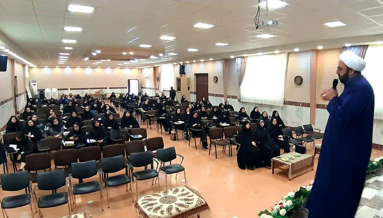 «دوره نیک» تبریز