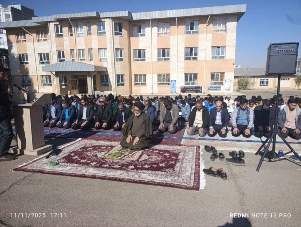 پیش اجلاسیه نماز ویژه پسران هنرستان خوارزمی شهر قیدار برگزار گردید برگزار شد