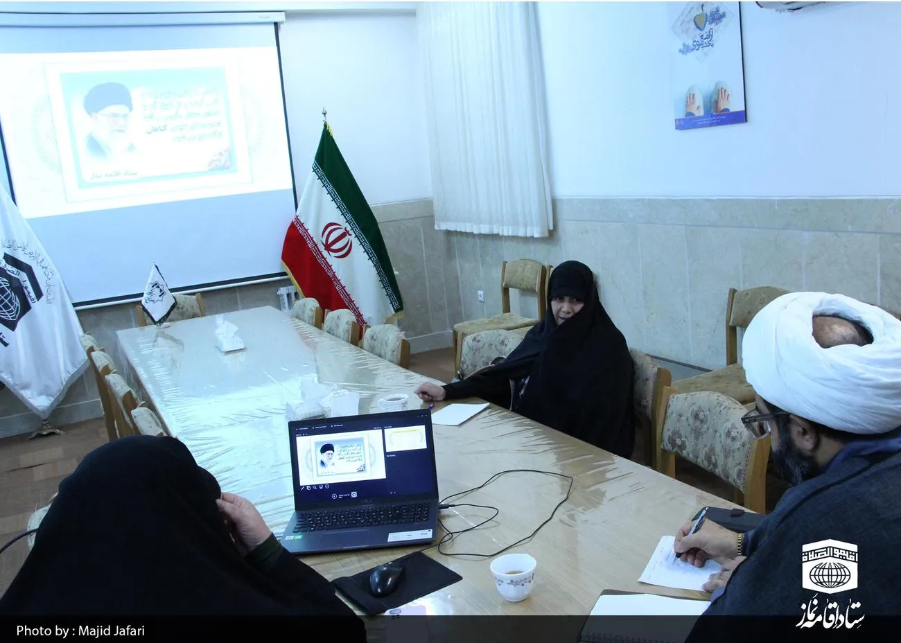 مدیر امور بانوان ستاد اقامه نماز کشور از برنامه‌های استان قم بازدید کرد
