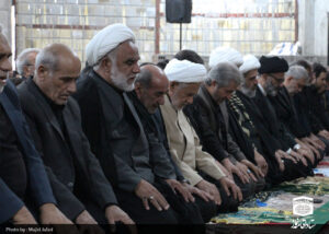 اقامه نخستین نماز جماعت در مسجد حضرت فاطمه زهرا(س) در قم