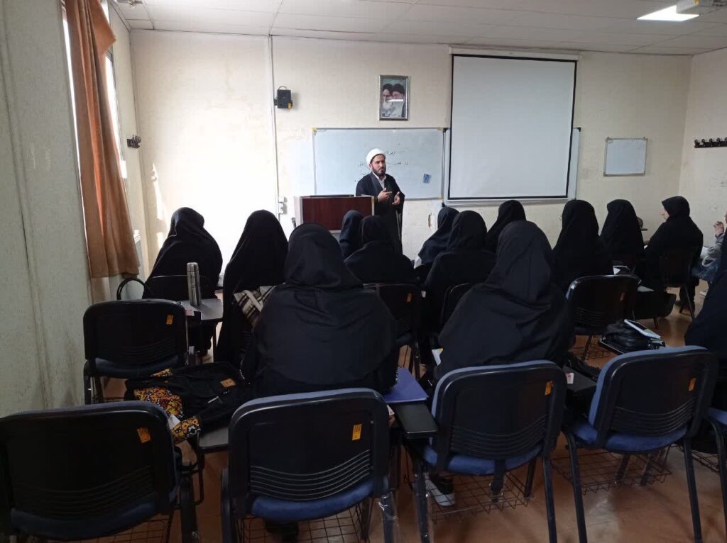 دوره آموزشی و تربیتی معراج ویژه دانشجو معلمان دانشگاه فرهنگیان زنجان برگزار شد