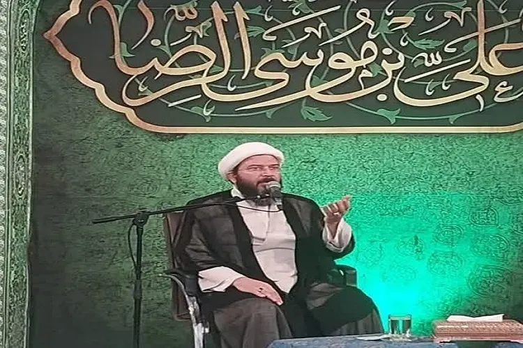 نماز؛ محور توازن میان معنویت و اجتماع