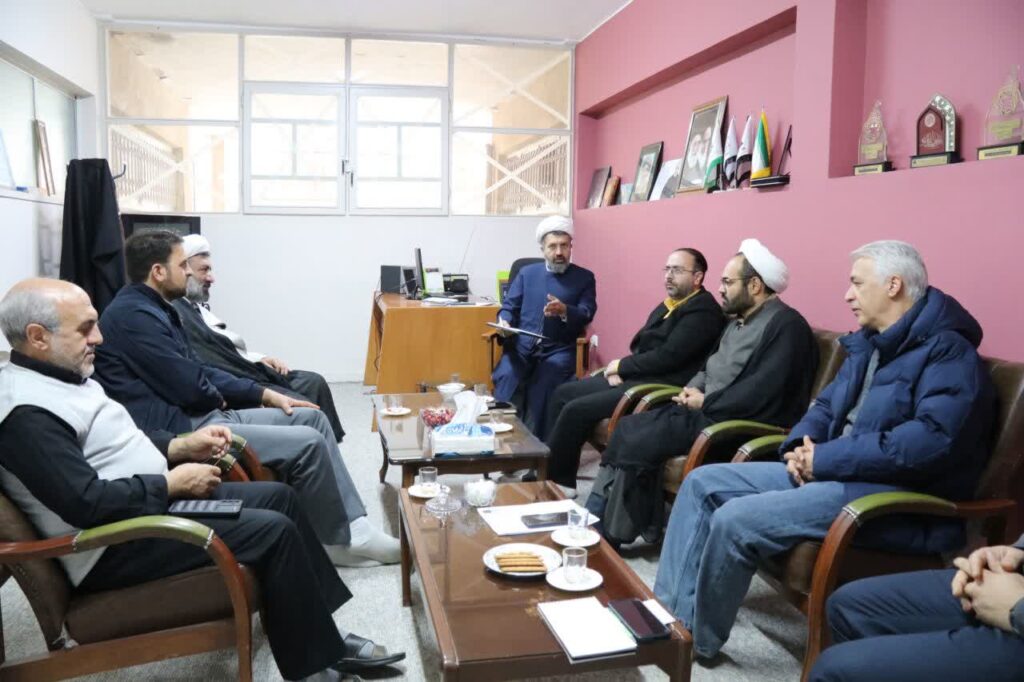 جلسه هم‌اندیشی دبیران نمازی دانشگاه‌های خانواده وزارت علوم زنجان برگزار شد