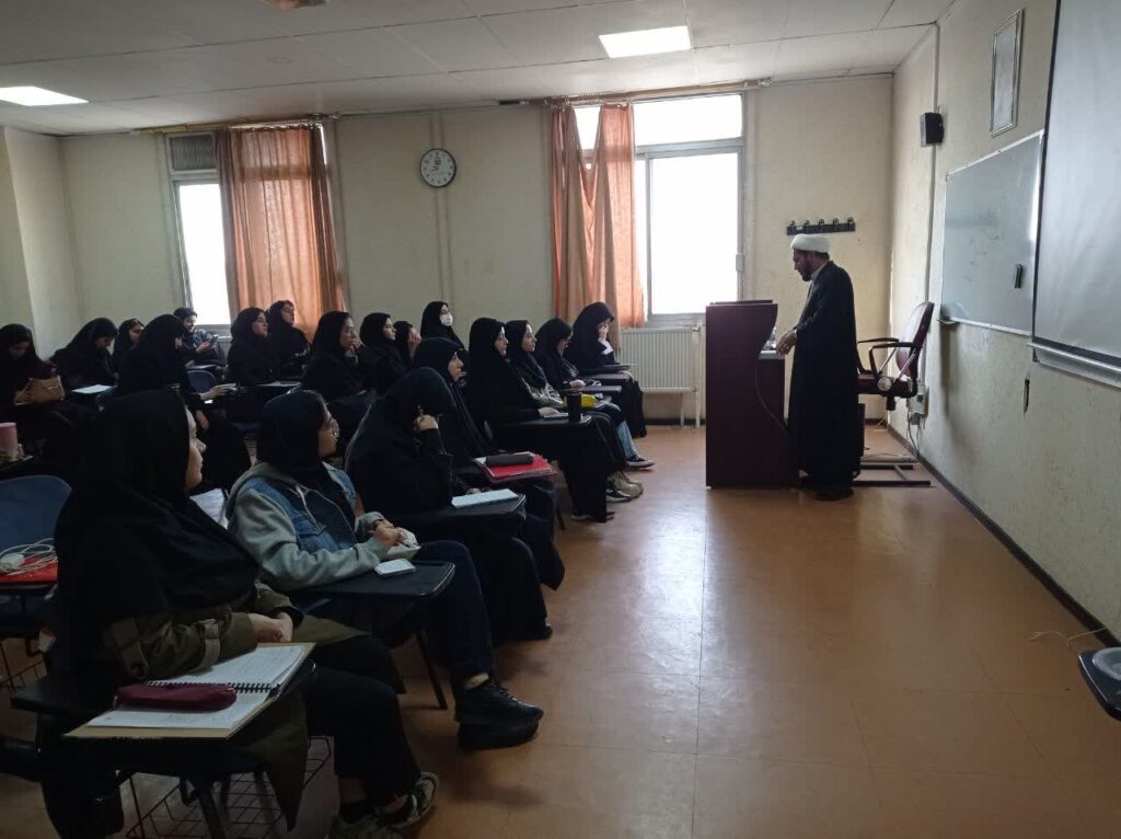 دوره آموزشی و تربیتی معراج ویژه دانشجو معلمان دانشگاه فرهنگیان زنجان برگزار شد