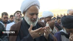 اقامه نماز باران در مسجد جمکران