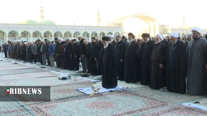 اقامه نماز باران در مسجد جمکران